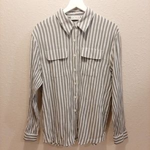 Croft & Barrow button up top